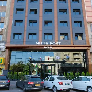 Hotel Mitte Port ****